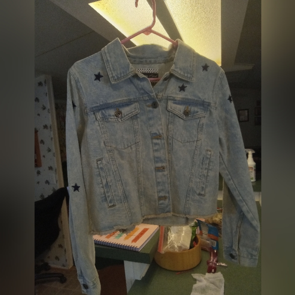 Jacket - Picture 2 of 3